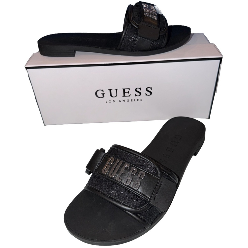 GUESS
Elyze Women's Slide Flat Black Sandals with Silver Logo
Size 7 - Picture 8 of 11